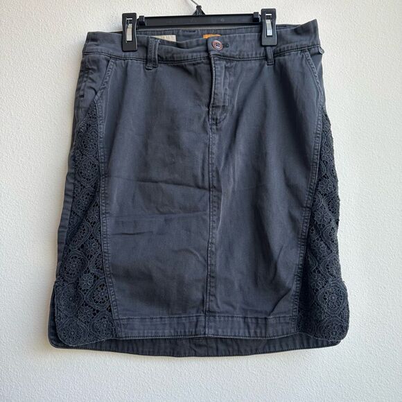 $5/$25 Anthropologie Pilcro Gray Lace Crochet Panel Mini Pencil Skirt Si… - Picture 1 of 5